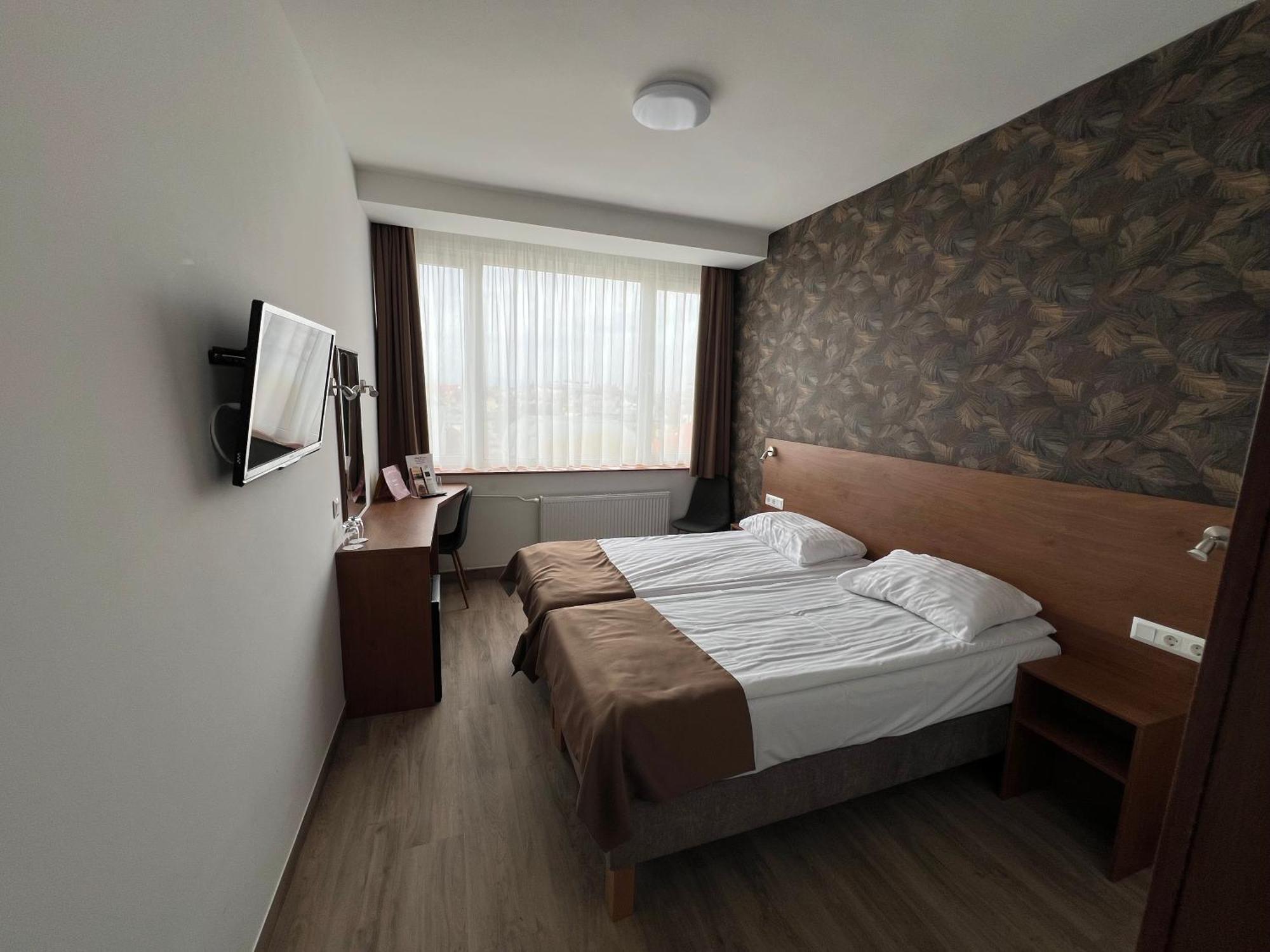 Benczur Hotel Budapest Bagian luar foto